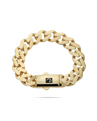 Gold bracelet clasp detail women luxury finish
